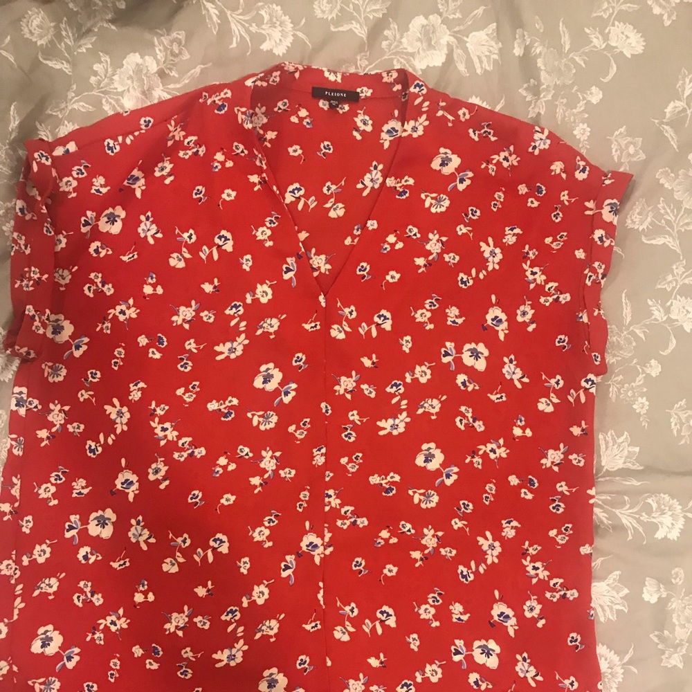 Red floral check with cap sleeves BNWOT